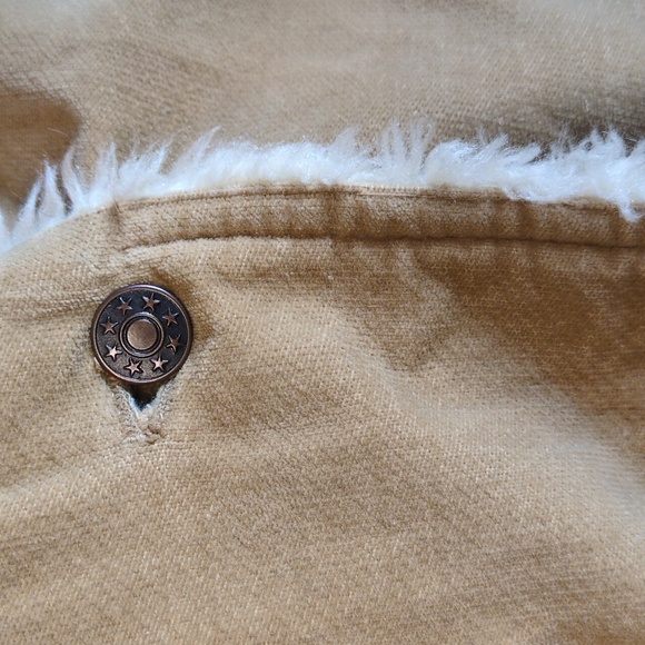 Abercrombie & Fitch Faux Sherpa Quilted Jacket - Picture 5 of 12